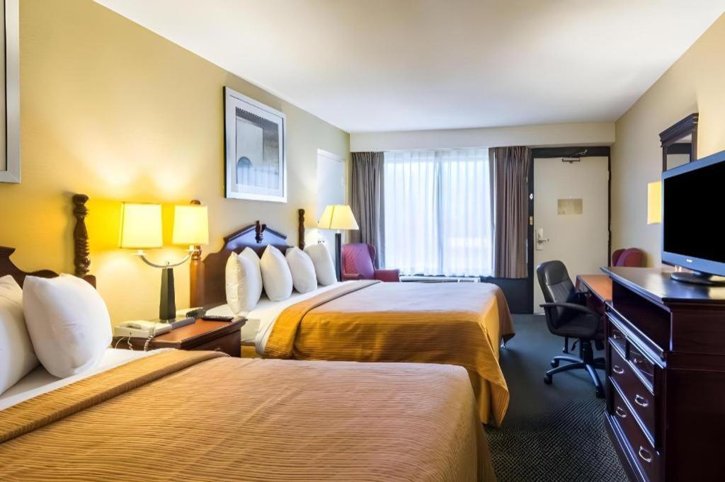 Quality Inn Манассас Екстер'єр фото