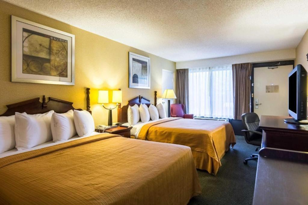 Quality Inn Манассас Екстер'єр фото