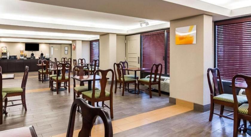 Quality Inn Манассас Екстер'єр фото