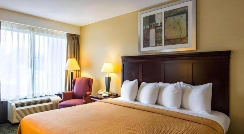 Quality Inn Манассас Екстер'єр фото